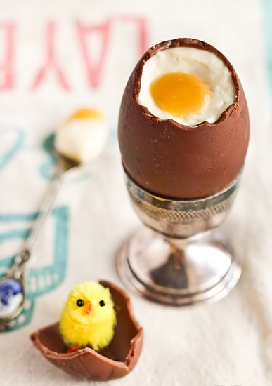 Cheesecake Filled Chocolate Easter Eggs. Source.